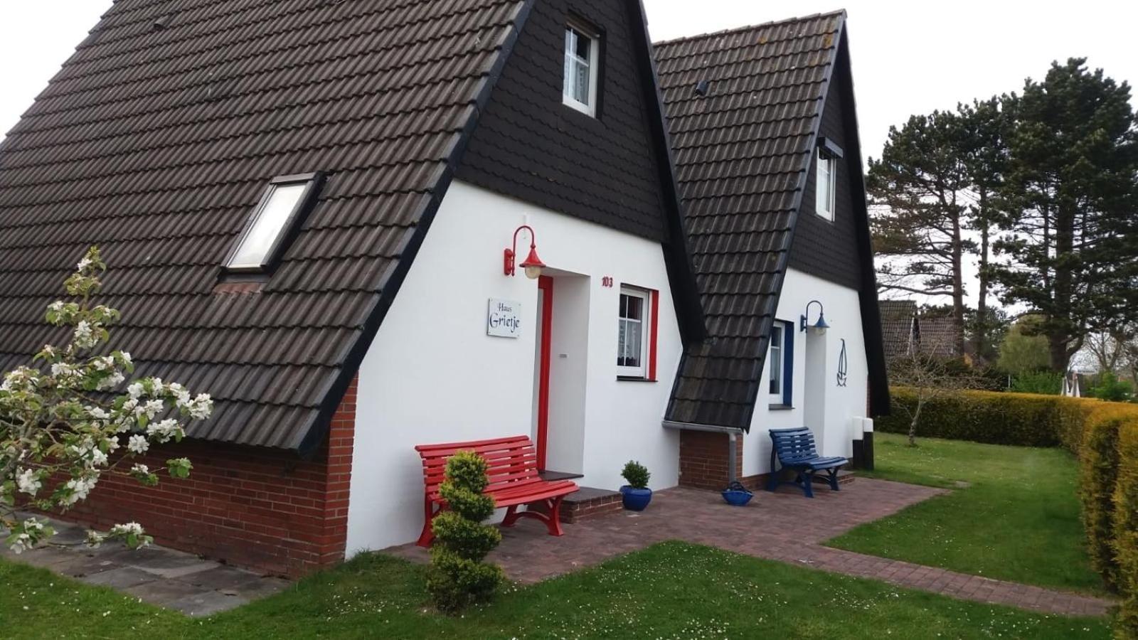 Villa Grietje II Blaues Haus Rechts Wittmund Exterior foto